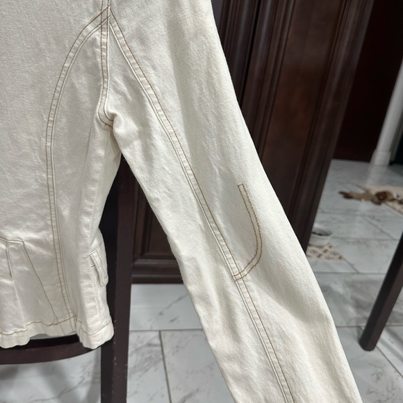 Women Jean stretchy material jacket - Picture 6 of 7